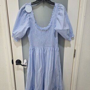 Hill House Blue Plaid Smocked Nap Dress M NWT 100% Cotton Puff Sleeve Scoop Neck